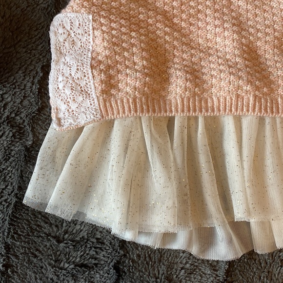 4/20 Baby girl mock ruffle dress sweater in EUC 18-24M - Picture 6 of 8